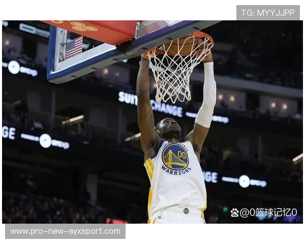 NBA球员赛场表现细节，nba赛场上的球员