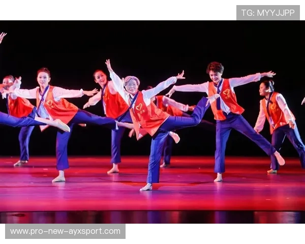 “金牛区城北体育馆:运动舞蹈赛,赛场上每个动作都是舞者突破极限的体现”