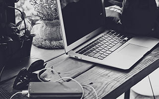 爱游戏体育-全国青少年乒乓球青少年杯激烈角逐，未来之星崭露头角，2020青少年乒乓球锦标赛